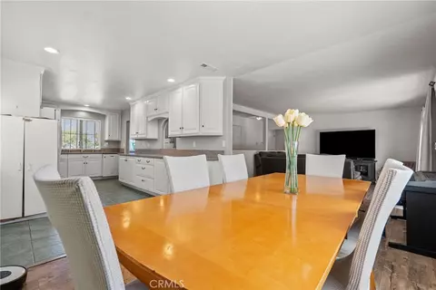 Dining - 2691 Grayson Ct, Simi Valley, CA 93065 photo 4 of 4