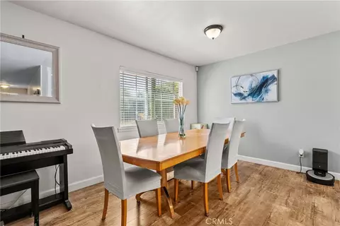 Dining - 2691 Grayson Ct, Simi Valley, CA 93065 photo 2 of 4