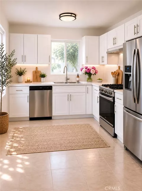 520 W Colden, Los Angeles, CA 90044