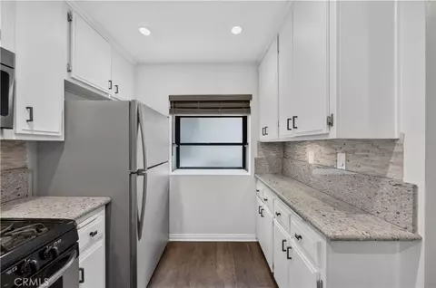 Kitchen - 4140 Workman Mill Rd #164, Whittier, CA 90601 photo 3 of 3