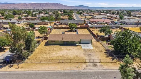 View/Area - 21021 Geronimo, Apple Valley, CA 92308 photo 3 of 9