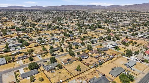 View/Area - 21021 Geronimo, Apple Valley, CA 92308 photo 7 of 9
