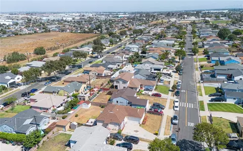 View/Area - 727 S Caswell, Compton, CA 90220 photo 4 of 5