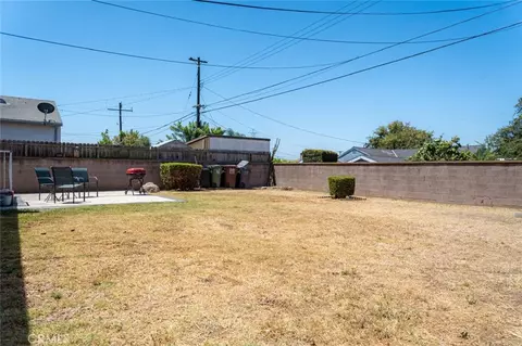 Exterior - 727 S Caswell, Compton, CA 90220 photo 2 of 7
