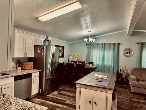 2121 Avenue I #27, Lancaster, CA 93535 photo 4
