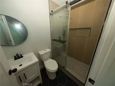 Bath - 4960 Downing, Baldwin Park, CA 91706 photo 5 of 7