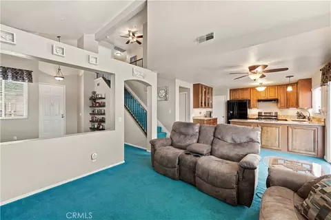 Entry Way - 11552 Sheffield, Fontana, CA 92337 photo 3 of 5