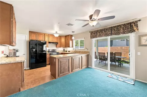 Kitchen - 11552 Sheffield, Fontana, CA 92337 photo 1 of 5