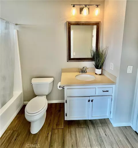 14977 Mauna Loa St, Hesperia, CA 92345 photo 11
