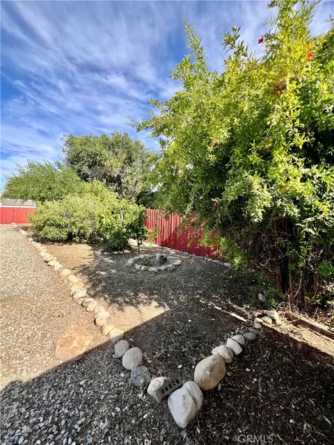 14977 Mauna Loa St, Hesperia, CA 92345 photo 17