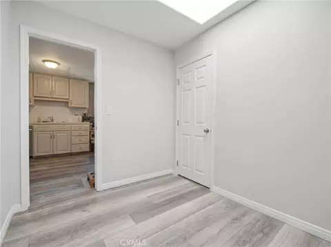 Entry Way - 1164 Mentone, Pasadena, CA 91103 photo 2 of 3