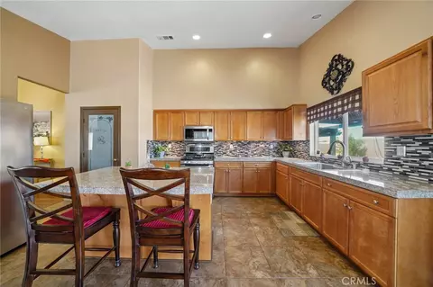 Kitchen - 14375 Caroline, Adelanto, CA 92301 photo 3 of 4