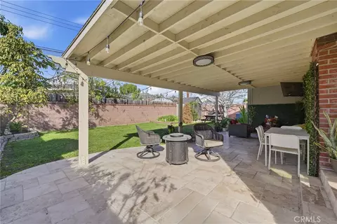 Exterior - 6545 Dos Rios Rd, Downey, CA 90240 photo 1 of 6