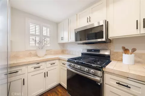 645 Chestnut #305, Long Beach, CA 90802 photo 5