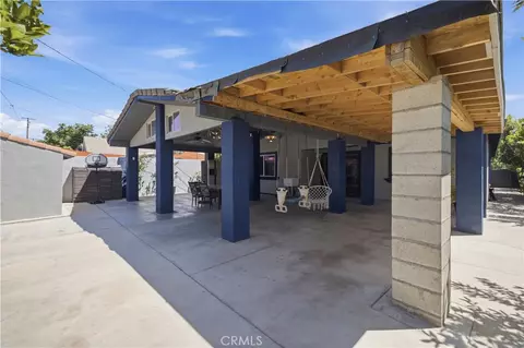 Exterior - 2851 Pleasant St, Riverside, CA 92507 photo 8 of 14