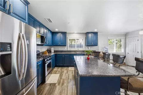 Kitchen - 2851 Pleasant St, Riverside, CA 92507 photo 1 of 7