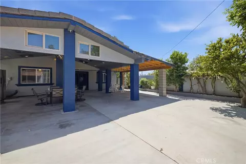 Exterior - 2851 Pleasant St, Riverside, CA 92507 photo 6 of 14