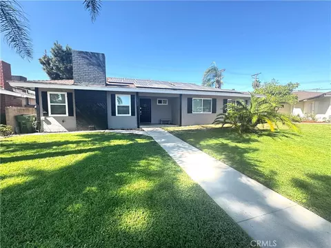 16713 Sunburst St, North Hills, CA 91343