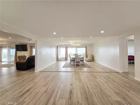 Dining - 31611 157th E, Llano, CA 93544 photo 1 of 4