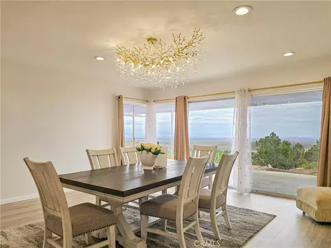Dining - 31611 157th E, Llano, CA 93544 photo 4 of 4