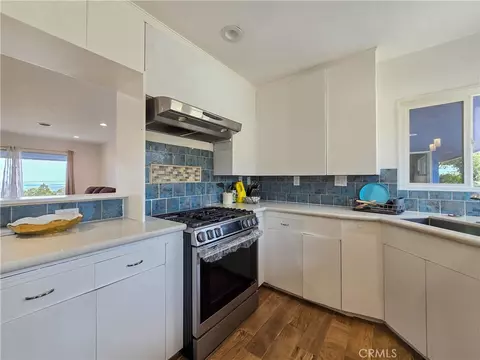 Kitchen - 31611 157th E, Llano, CA 93544 photo 6 of 6