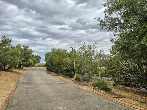 Exterior - 31611 157th E, Llano, CA 93544 photo 15 of 18