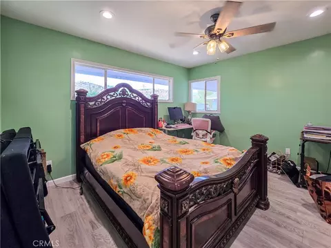 Bedroom - 31611 157th E, Llano, CA 93544 photo 6 of 7
