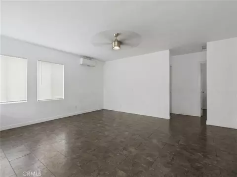 Living - 428 E Oaks, Compton, CA 90221 photo 8 of 9
