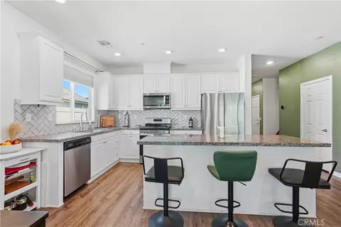 Kitchen - 21185 Telegraph, Riverside, CA 92507 photo 1 of 1