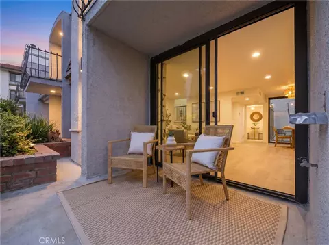 8125 Redlands St #109, Playa Del Rey, CA 90293