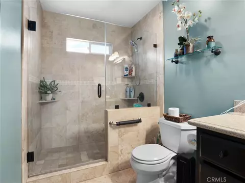 Bath - 9708 Pomering, Downey, CA 90240 photo 3 of 6