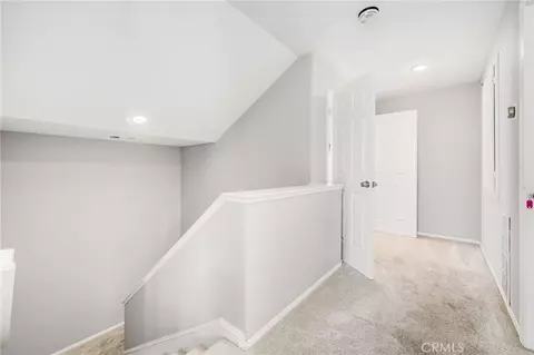 Entry Way - 6020 E Ocean Blvd, Long Beach, CA 90803 photo 9 of 9