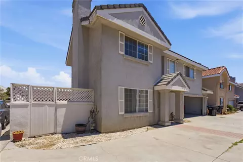 7257 Motz St, Paramount, CA 90723 photo 1