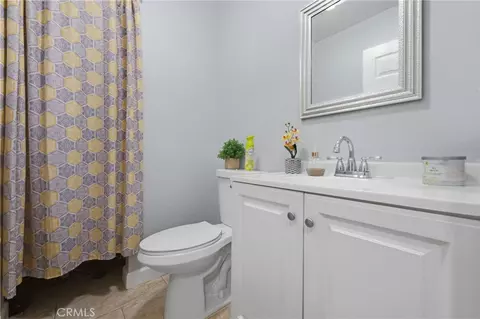7257 Motz St, Paramount, CA 90723 photo 17