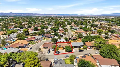 View/Area - 44309 Andale Ave, Lancaster, CA 93535 photo 2 of 5