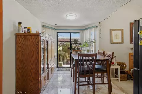 Dining - 44309 Andale Ave, Lancaster, CA 93535 photo 2 of 4