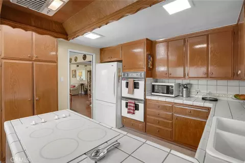 Kitchen - 700 N 7th St, Montebello, CA 90640 photo 5 of 5
