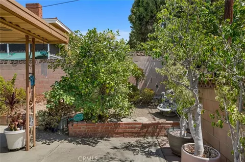 Exterior - 700 N 7th St, Montebello, CA 90640 photo 5 of 11