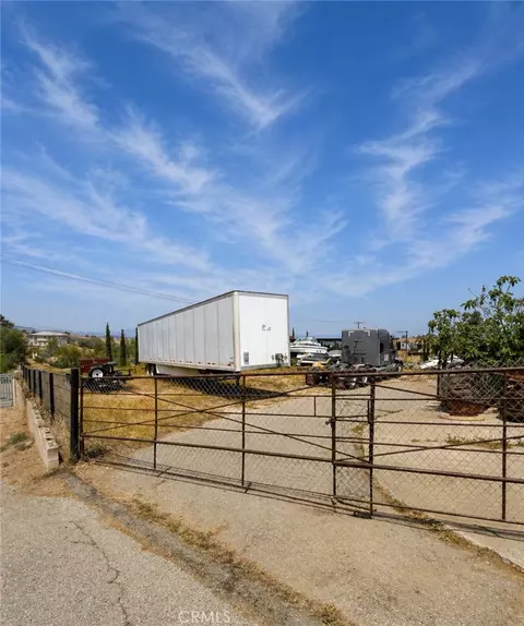 Exterior - 17301 Palm, Riverside, CA 92503 photo 23 of 32