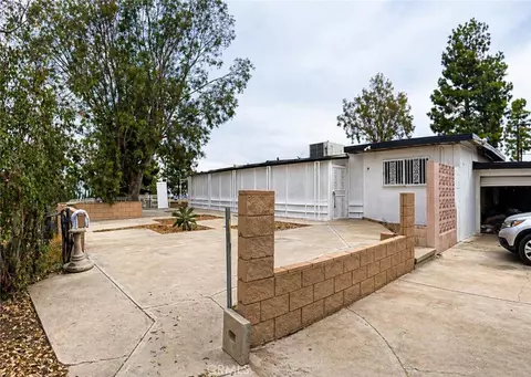 Exterior - 17301 Palm, Riverside, CA 92503 photo 25 of 32