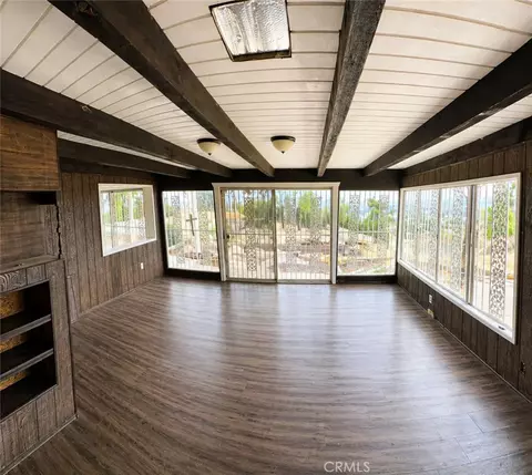 Living - 17301 Palm, Riverside, CA 92503 photo 6 of 11