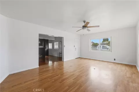 Living - 3437 Caspian St, Long Beach, CA 90810 photo 3 of 5