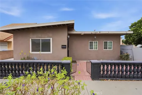 3437 Caspian St, Long Beach, CA 90810