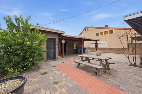 Exterior - 3437 Caspian St, Long Beach, CA 90810 photo 3 of 3