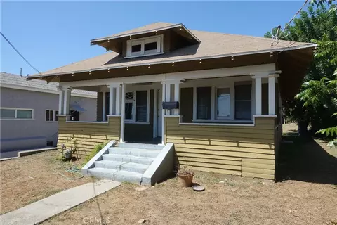2217 Elsinore, Los Angeles, CA 90026