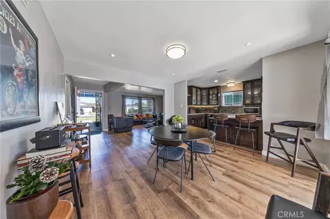 Dining - 19103 Galway, Carson, CA 90746 photo 1 of 1