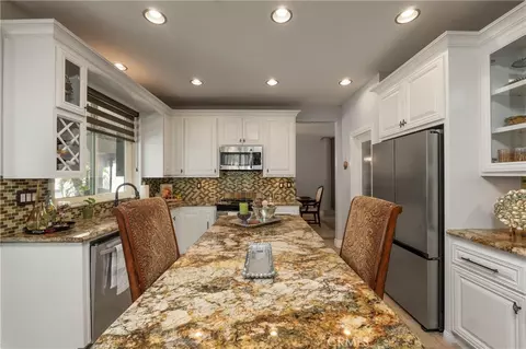 Kitchen - 5419 Deveron Ct, Riverside, CA 92507 photo 4 of 6