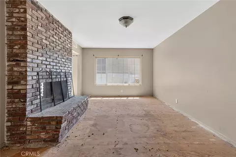 Living - 206 E Fig, Monrovia, CA 91016 photo 10 of 11