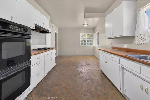 Entry Way - 206 E Fig, Monrovia, CA 91016 photo 7 of 7