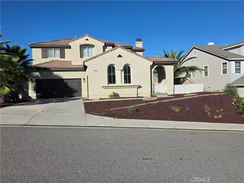 51 Volta Del Tintori, Lake Elsinore, CA 92532